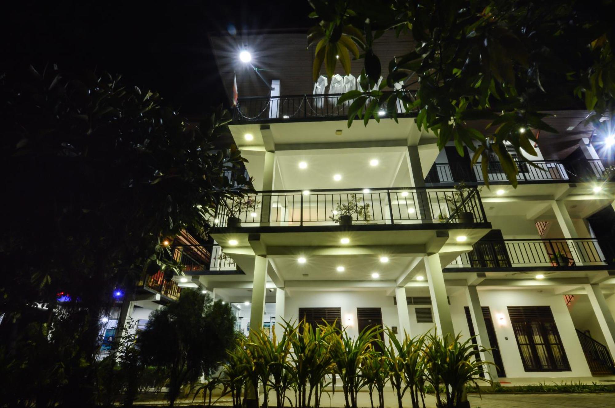 Hotel Siyathma ポロンナルワ エクステリア 写真